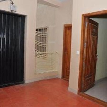 Windsor Service Apartment セーラム エクステリア 写真